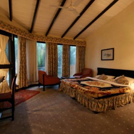 Shilon Resort Shimla Rum bild