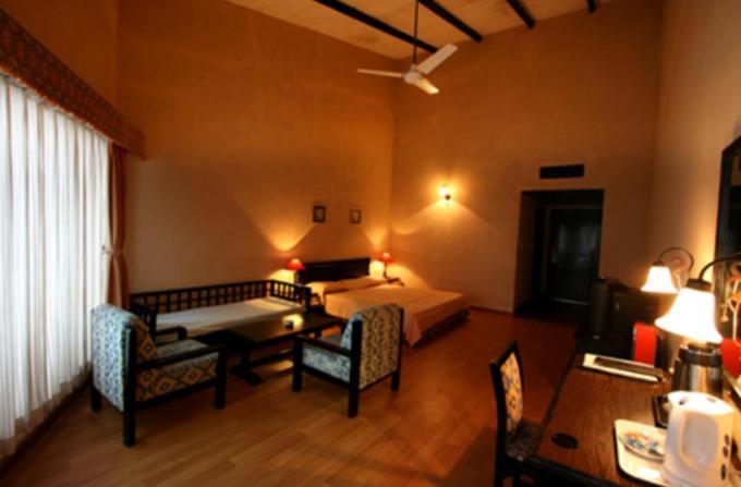 Shilon Resort Shimla Rum bild