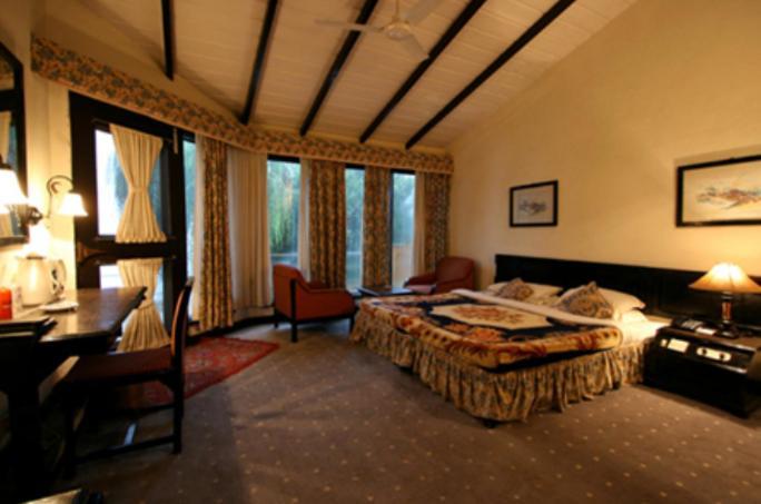 Shilon Resort Shimla Rum bild